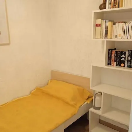 Petit Paradis Avec Jardin Et Clim T2 * Saint-Mandrier-sur-Mer